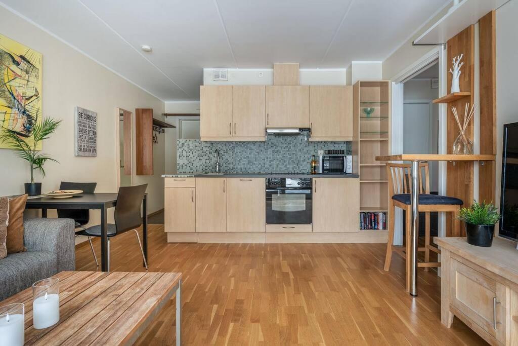 Ferienwohnung Cozy Cove At Solsiden - 2Br Familyfriendly Trondheim Exterior foto